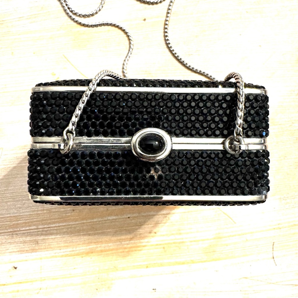 Vintage Judith Leiber
Crystal Minaudière Black Embellished Evening Bag - Picture 8 of 12